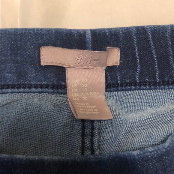 High-Waisted True Blue Denim Jeans - Picture 5 of 5